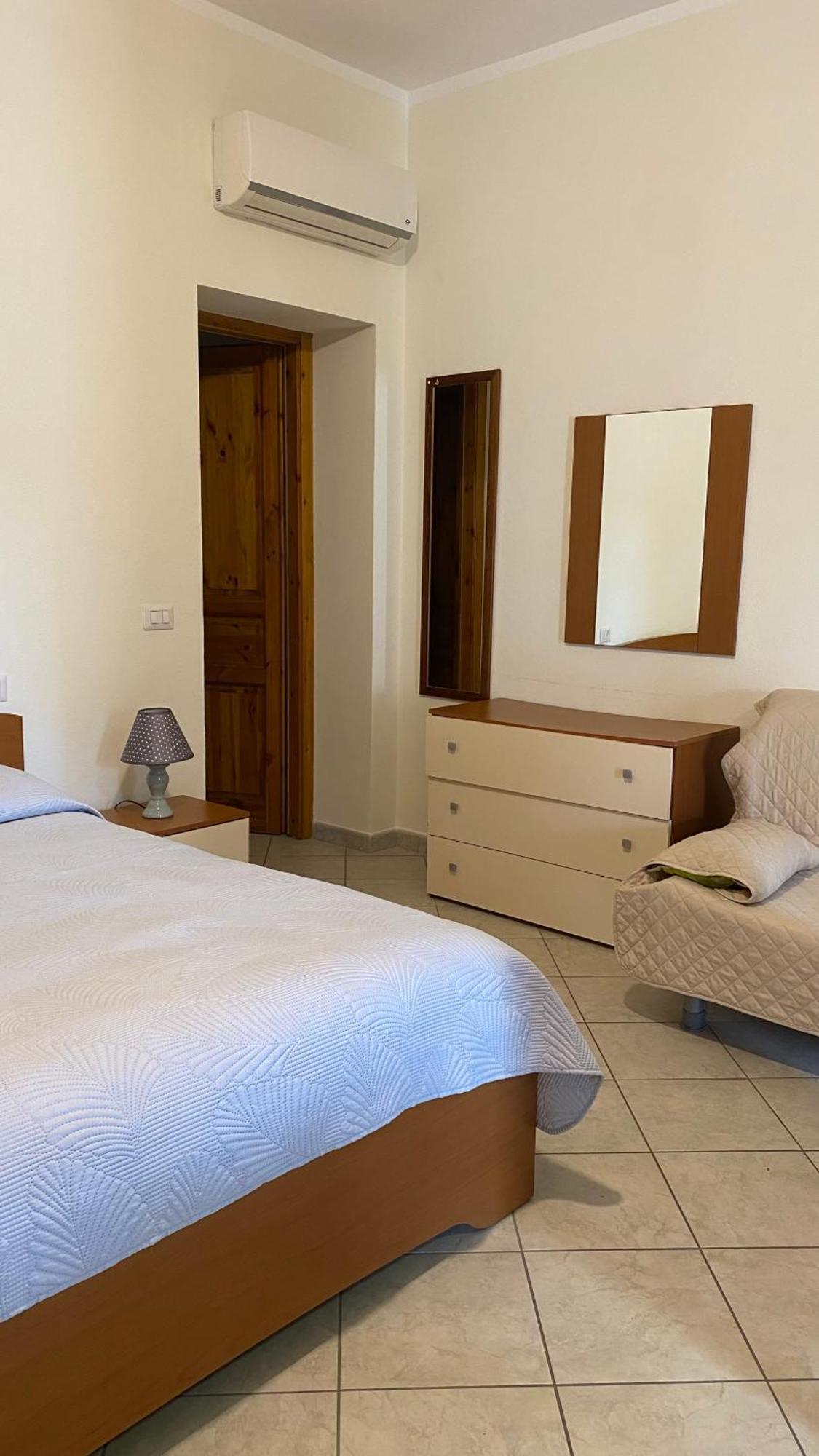 Appartement Luciana House à Olbia Extérieur photo